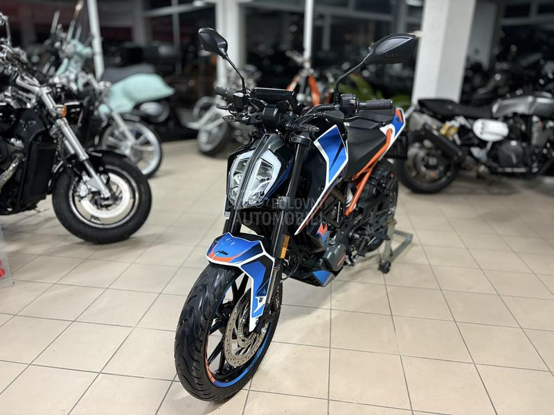 KTM Duke