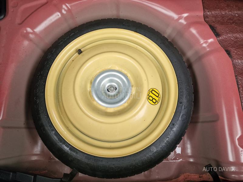 Mazda 2 1.3B SVAJCARSKA