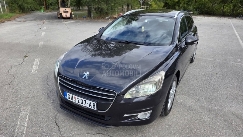 Peugeot 508 1,6eHDI NAVl/PANO