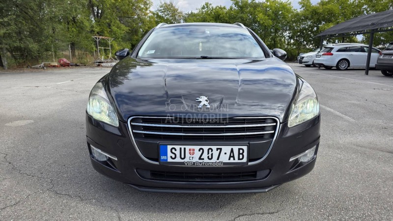 Peugeot 508 1,6eHDI NAVl/PANO