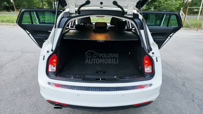 Opel Insignia 2,0Cdti Excluziv