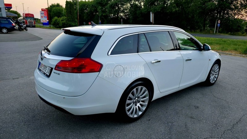 Opel Insignia 2,0Cdti Excluziv