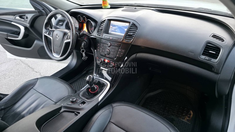 Opel Insignia 2,0Cdti Excluziv