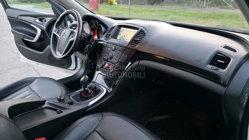 Opel Insignia 2,0Cdti Excluziv