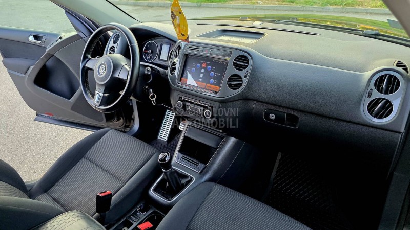 Volkswagen Tiguan 2,0TDI NAVl VLASNlK