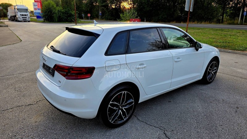 Audi A3 1,6TDI NAVl PERLA
