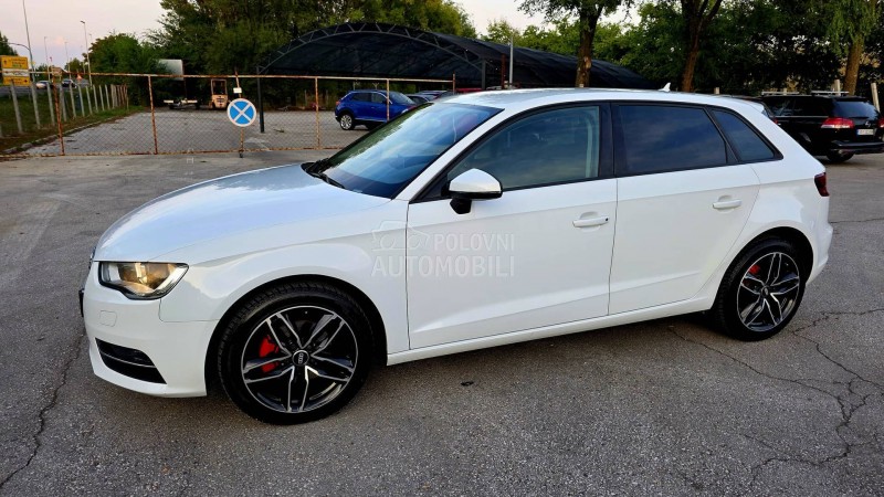 Audi A3 1,6TDI NAVl PERLA