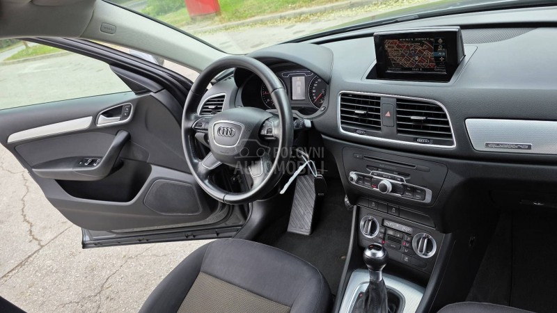 Audi Q3 S-TRON LED/NAV 4x4