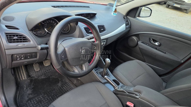 Renault Fluence 1,6b Expression