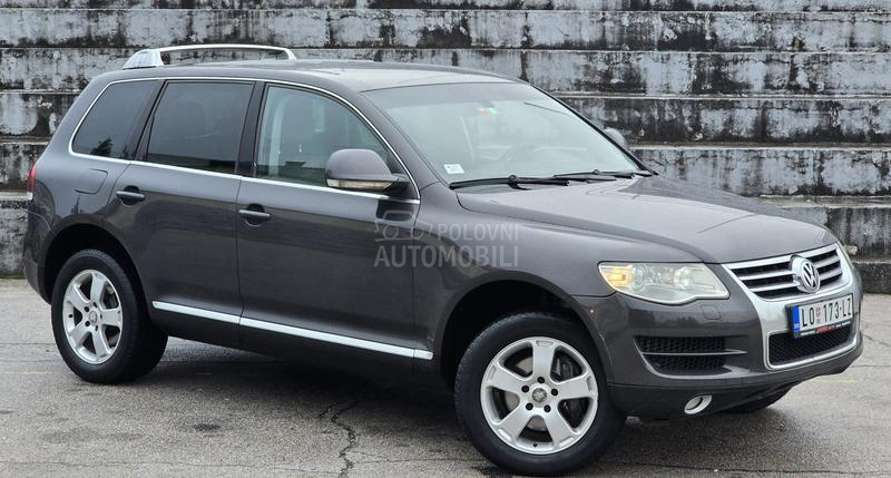 Volkswagen Touareg 