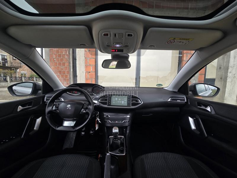Peugeot 308 1.6 HDI PAN/LED/KAM