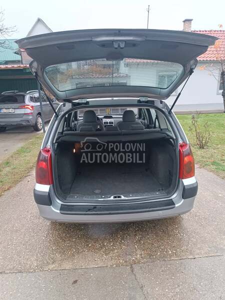 Peugeot 307 1.4 hdi  tek  r e g