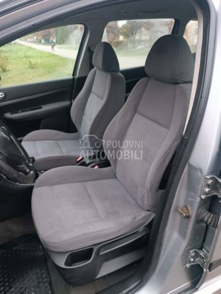 Peugeot 307 1.4 hdi  tek  r e g