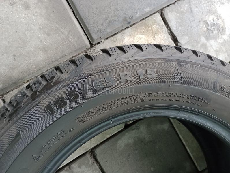 Michelin 185/65 R15 Zimska