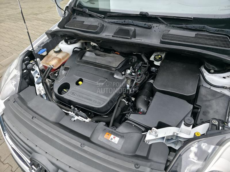 Ford Kuga 2.0TDCI TITANIUM