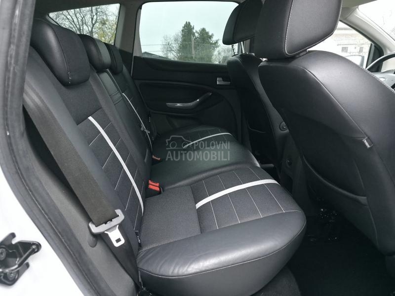 Ford Kuga 2.0TDCI TITANIUM