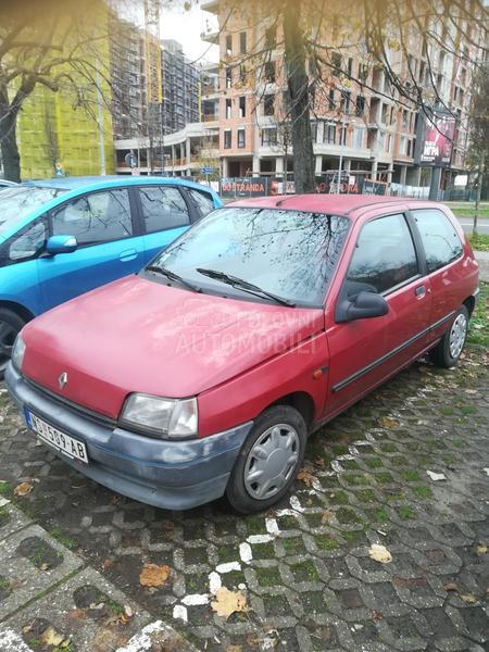 Renault Clio 
