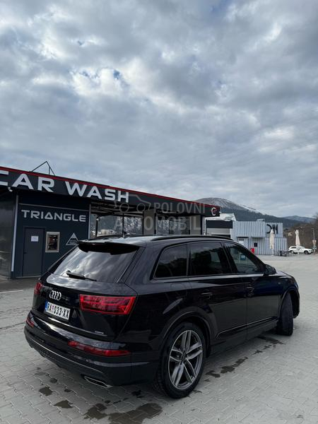 Audi Q7 pan/matrix/360