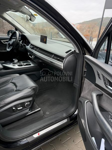 Audi Q7 pan/matrix/360