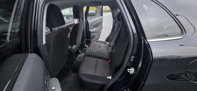 Mitsubishi ASX 1.6INSTYLE/car vert