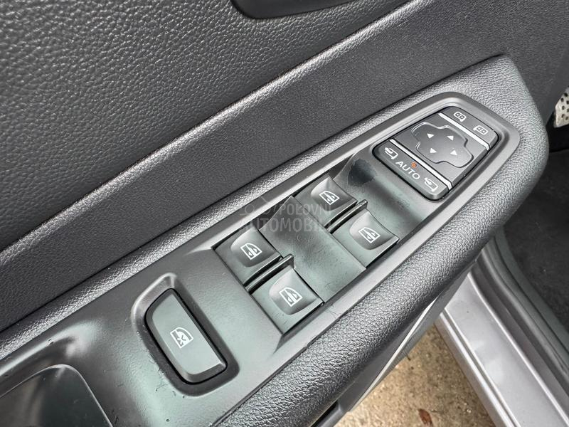 Renault Captur R LINK