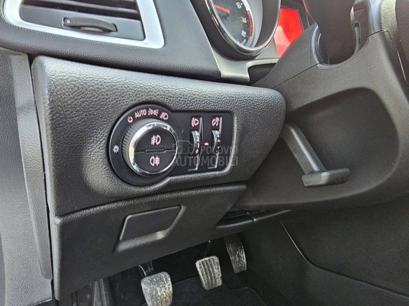 Opel Astra J GTC 1.4T  COSMO