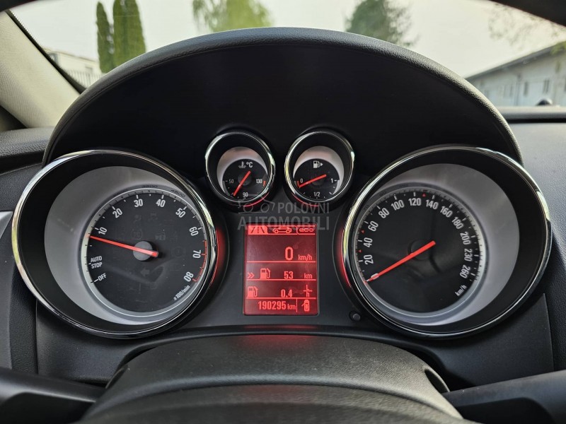 Opel Astra J GTC 1.4T  COSMO