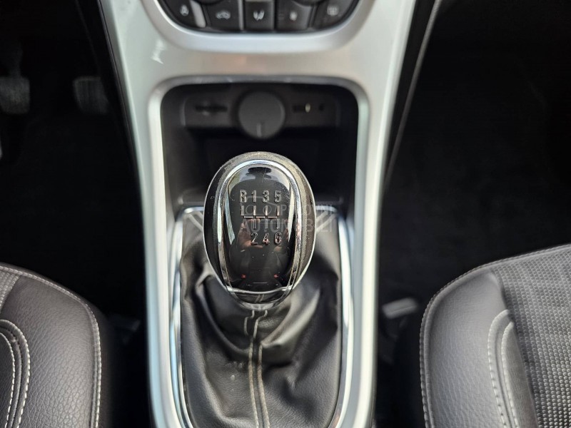 Opel Astra J GTC 1.4T  COSMO