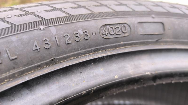 Nokian 215/50 R18 Zimska