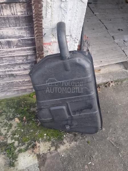 Rezervoar , plovak, čep