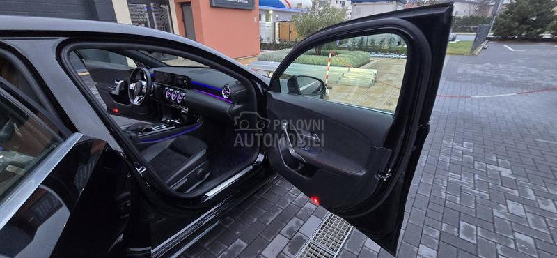 Mercedes Benz A 180 AMG/car vert/o p i s