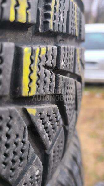 Hankook 235/55 R18 Zimska