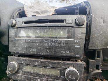 270 cd radio za Toyota Avensis
