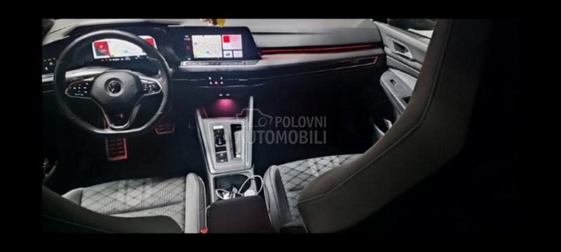 Volkswagen Golf 8 R Line NOV