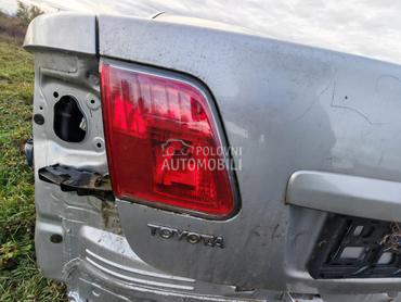 270 sedan zl magla za Toyota Avensis od 2009. do 2014. god.