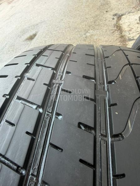Pirelli 255/40 R21 Letnja