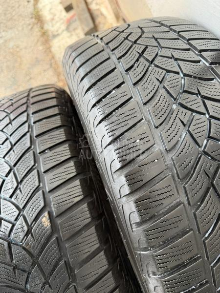 Goodyear 225/55 R17 Zimska