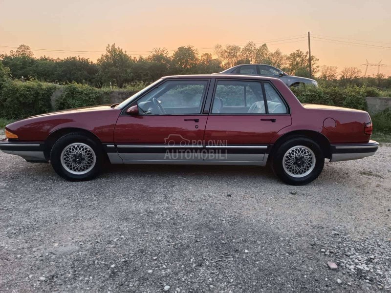 Pontiac Bonneville 3.8 NOV NOV