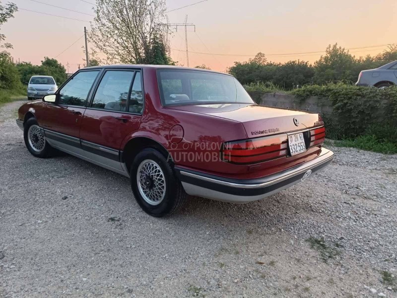 Pontiac Bonneville 3.8 NOV NOV