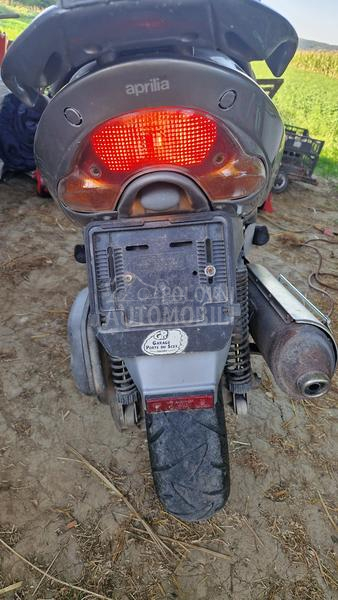 Aprilia leonardo