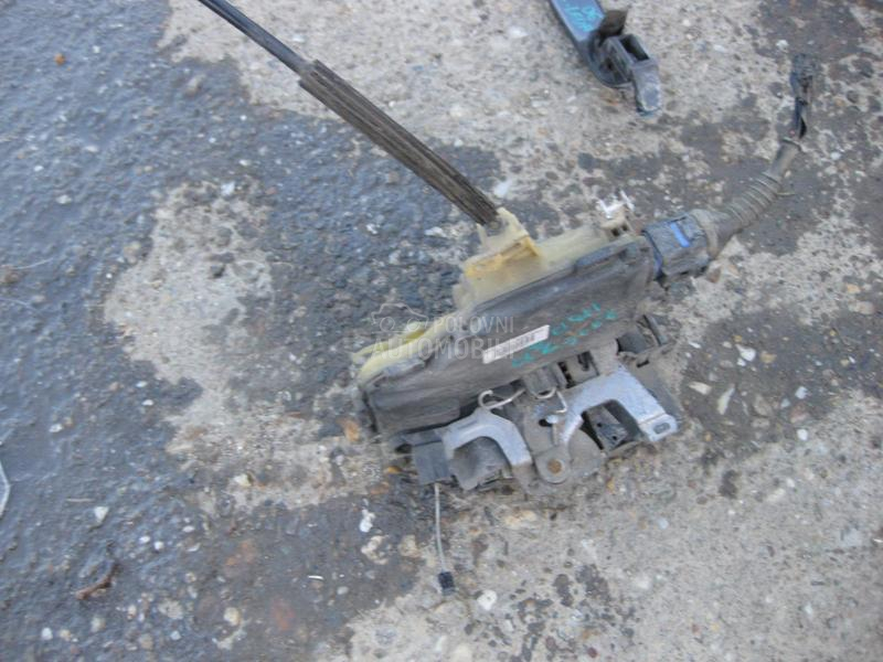 Unutrasnje brave vrata