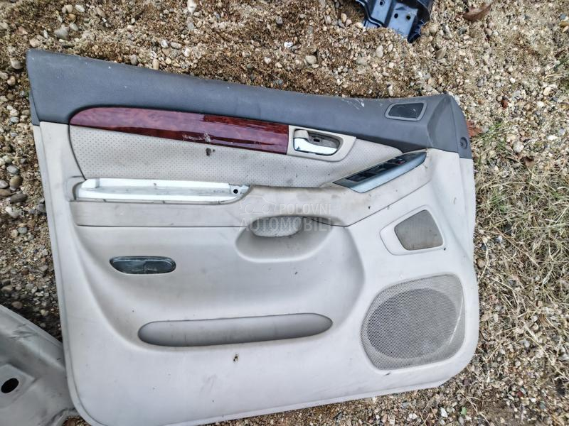 120 krem tapaciri vrata