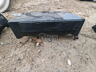 120 GPS navigacija za Toyota Land Cruiser