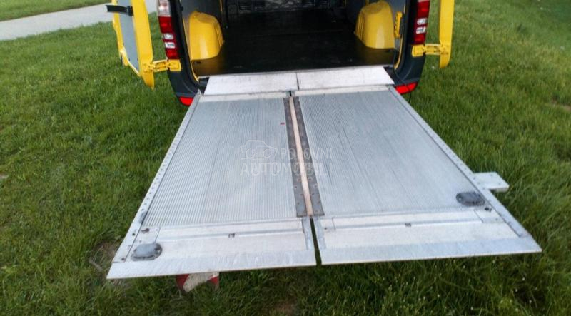 Mercedes Benz Sprinter 