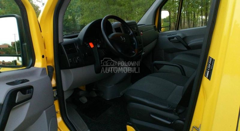 Mercedes Benz Sprinter 