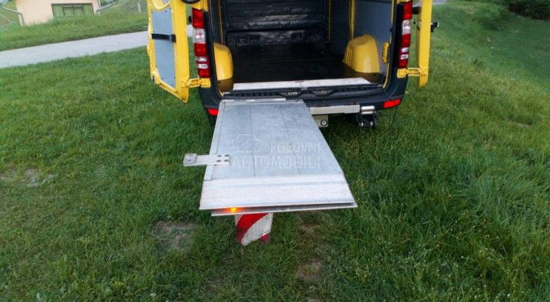 Mercedes Benz Sprinter 