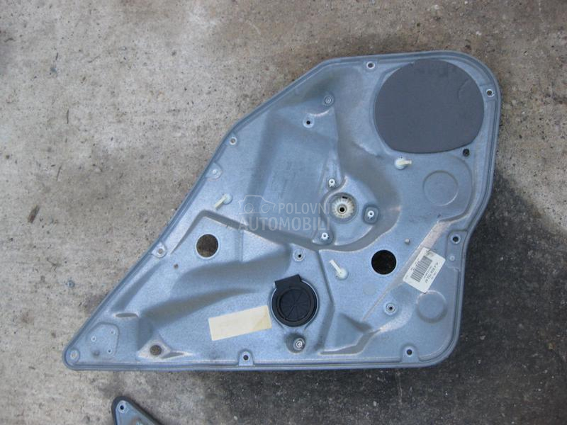 Prednji i zadnji podizaci