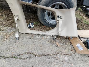 120 krem plastike prtljažnika za Toyota Land Cruiser od 2003. do 2009. god.