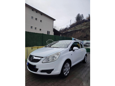 Opel Corsa D 1.2 ODLIČAN
