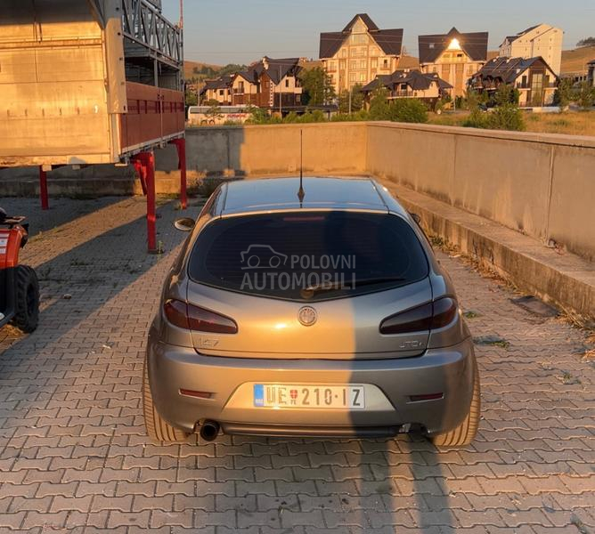 Alfa Romeo 147 